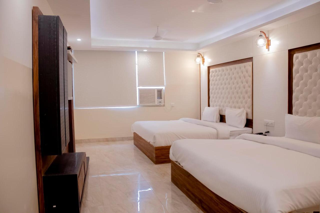 Hotel Airport City Delhi International Airport New Delhi Exteriör bild