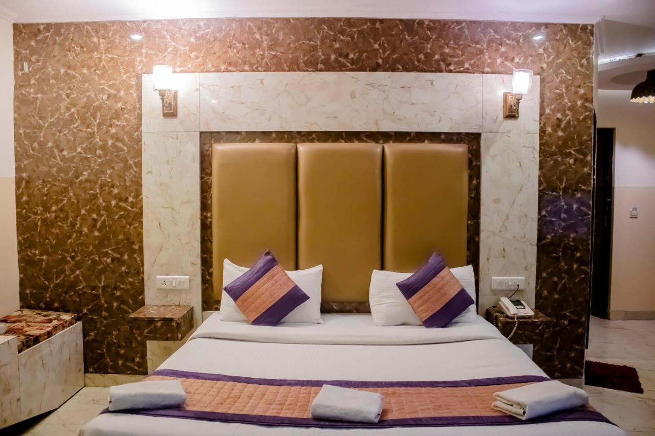 Hotel Airport City Delhi International Airport New Delhi Exteriör bild