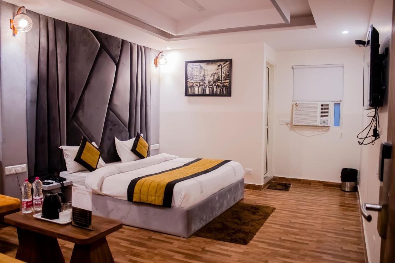 Hotel Airport City Delhi International Airport New Delhi Exteriör bild