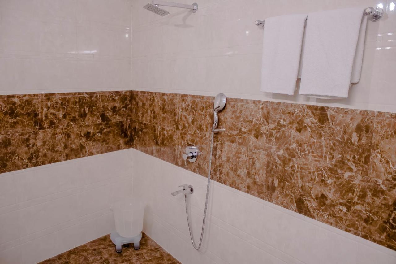 Hotel Airport City Delhi International Airport New Delhi Exteriör bild